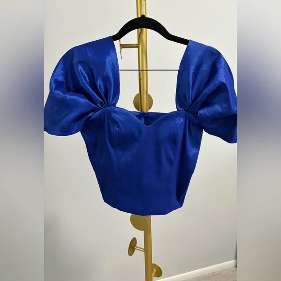 Elegant Blue Women's Top - Picture 1 of 2